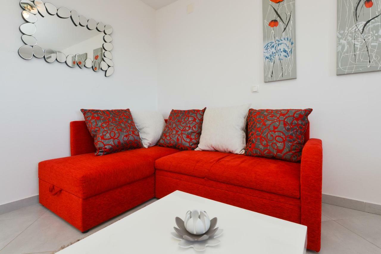 Apartments L&M Vir Ngoại thất bức ảnh